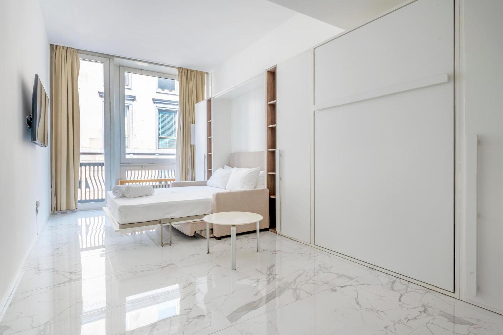 Cozy Modern Loft Few Steps From Duomo Apartamento