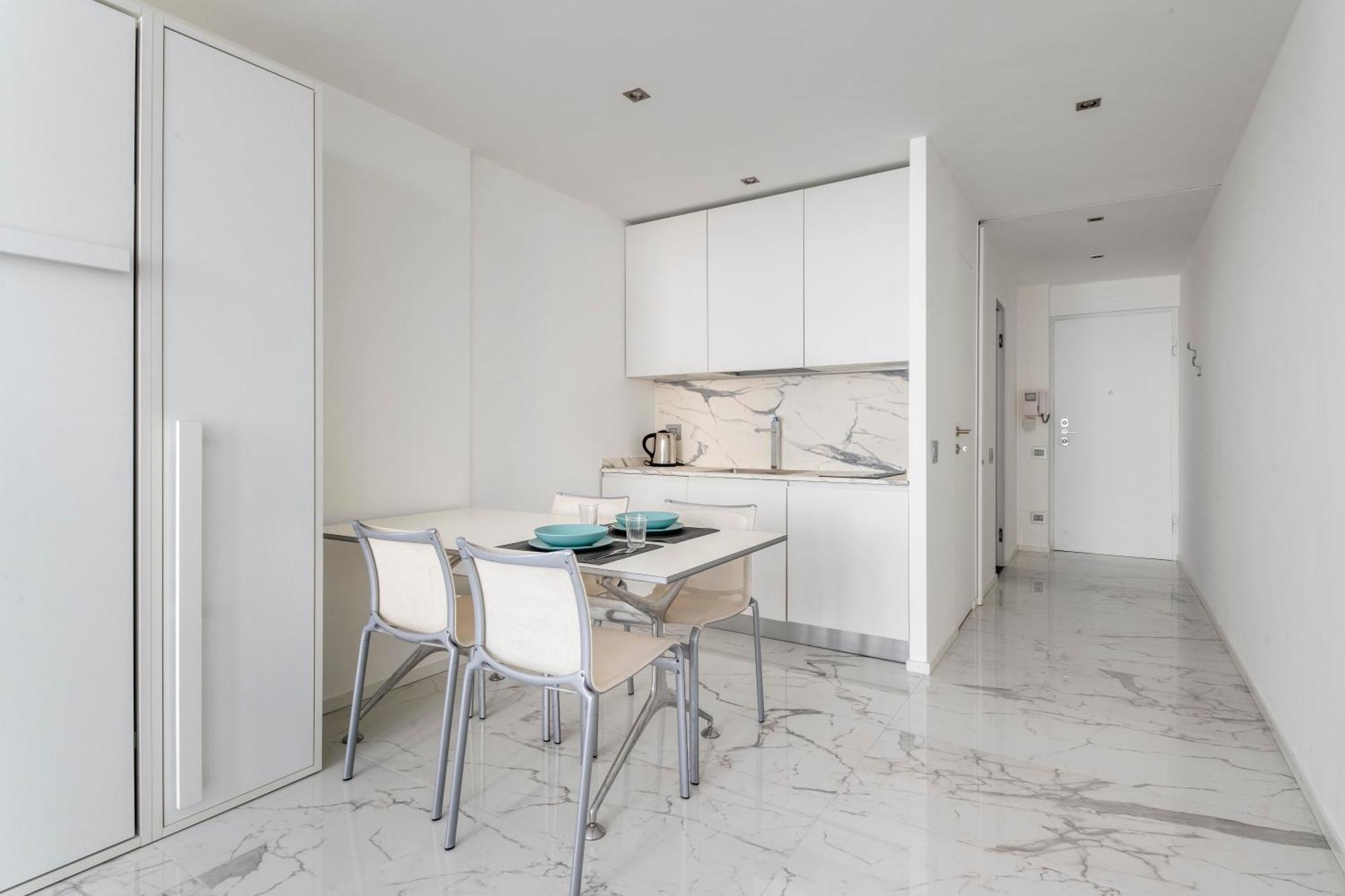 Cozy Modern Loft Few Steps From Duomo Milán